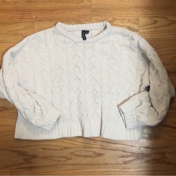 Moon & Madison Cream Cropped Sweater in XS - Picture 1 of 6